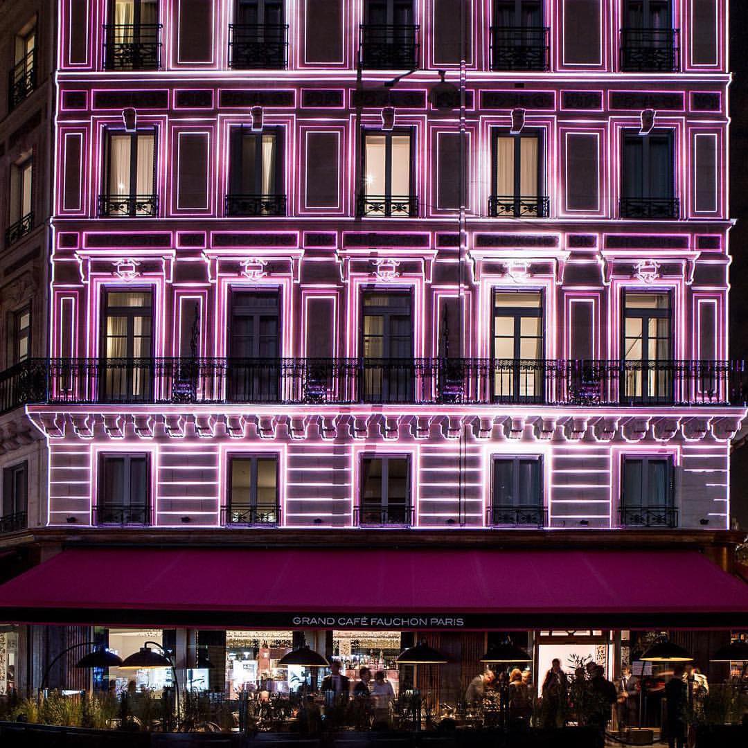 Perfect stay for gourmets in Paris. Fauchon L‘Hôtel. 