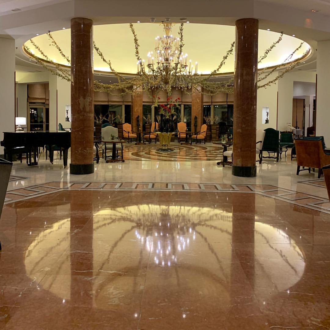 Grand lobby of Intercontinental Hotel Madrid 